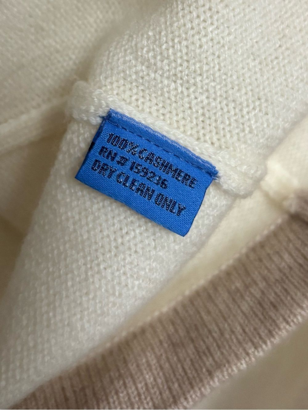 J. McLaughlin Ainsley Cashmere Cardigan Sweater Ivory Oatmeal Gold Buttons S - Picture 8 of 9